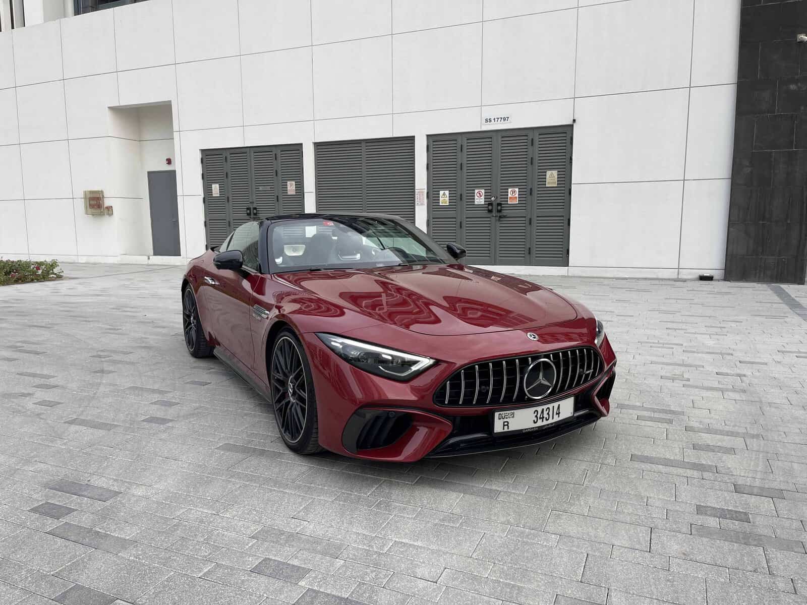 Tested: 2023 SL55 Mercedes-AMG: A Dramatic Outdoor Amphitheatre