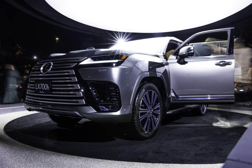 Al-Futtaim Unveils the 2025 Lexus LX 700h and the LX 600 – Redefining Luxury and Performance